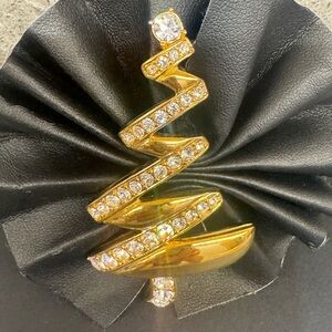 Vintage Monet Zig Zag Holiday Tree Brooch